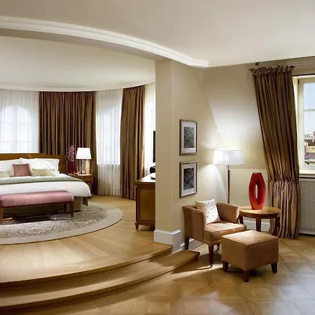 Mandarin Oriental,