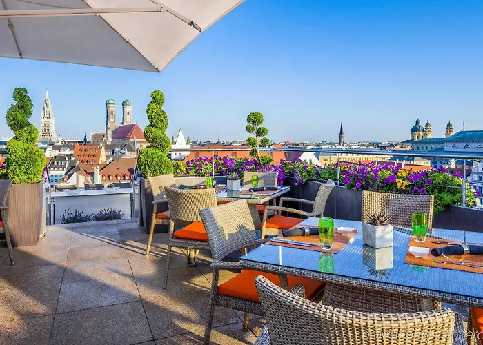 Mandarin Oriental, Hotel