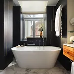 Mandarin Oriental,