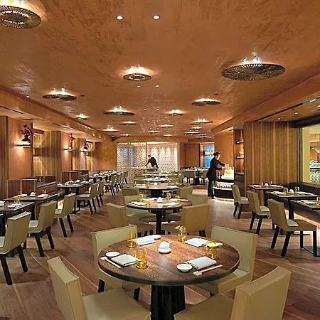 Mandarin Oriental, Hotel 5*