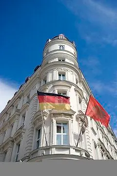 Mandarin Oriental, Szálloda