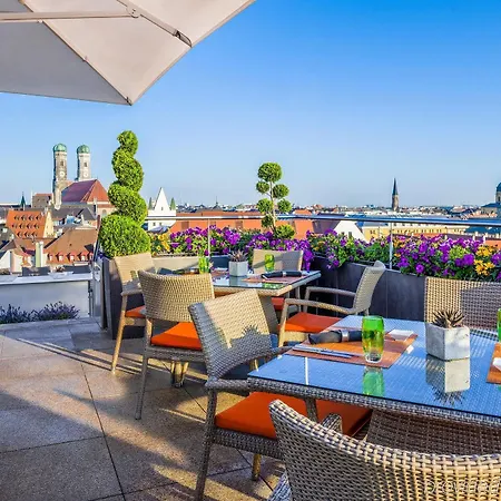 Mandarin Oriental, Hotel