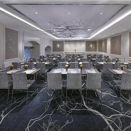 Mandarin Oriental, Munich