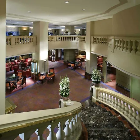 Mandarin Oriental,
